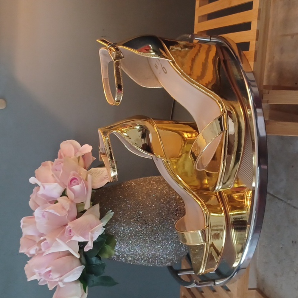 Gold MIX NO.6  size 8.5 Wedge heel ankle wrap sandals. Brand new never worn